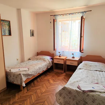 43943 - Zeljko 아파트 크리크베니카